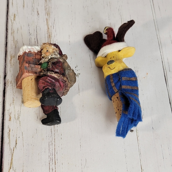 Christmas Santa & Reindeer Decoration Wine Topper Stoppers Set of 2 - Picture 2 of 9